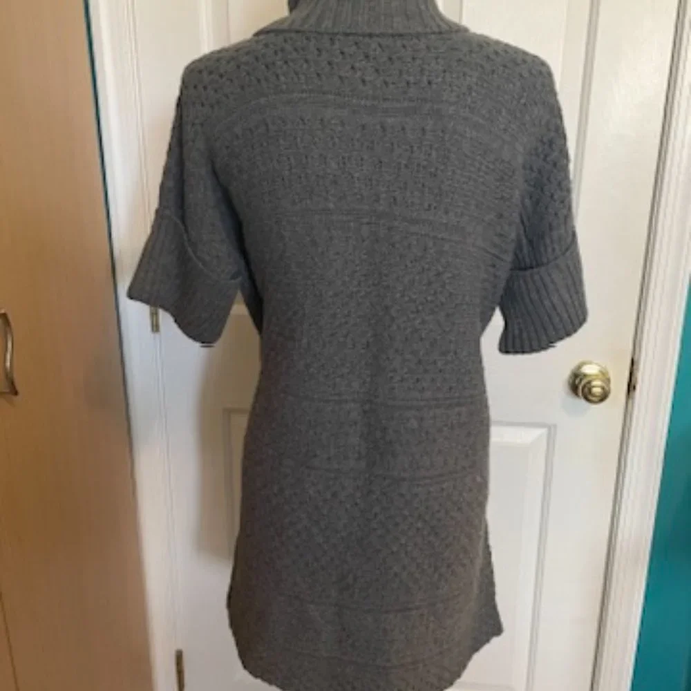 Like New! Nine West Wool Blend Gray Sweater Dress Size S - Picture 10 of 13